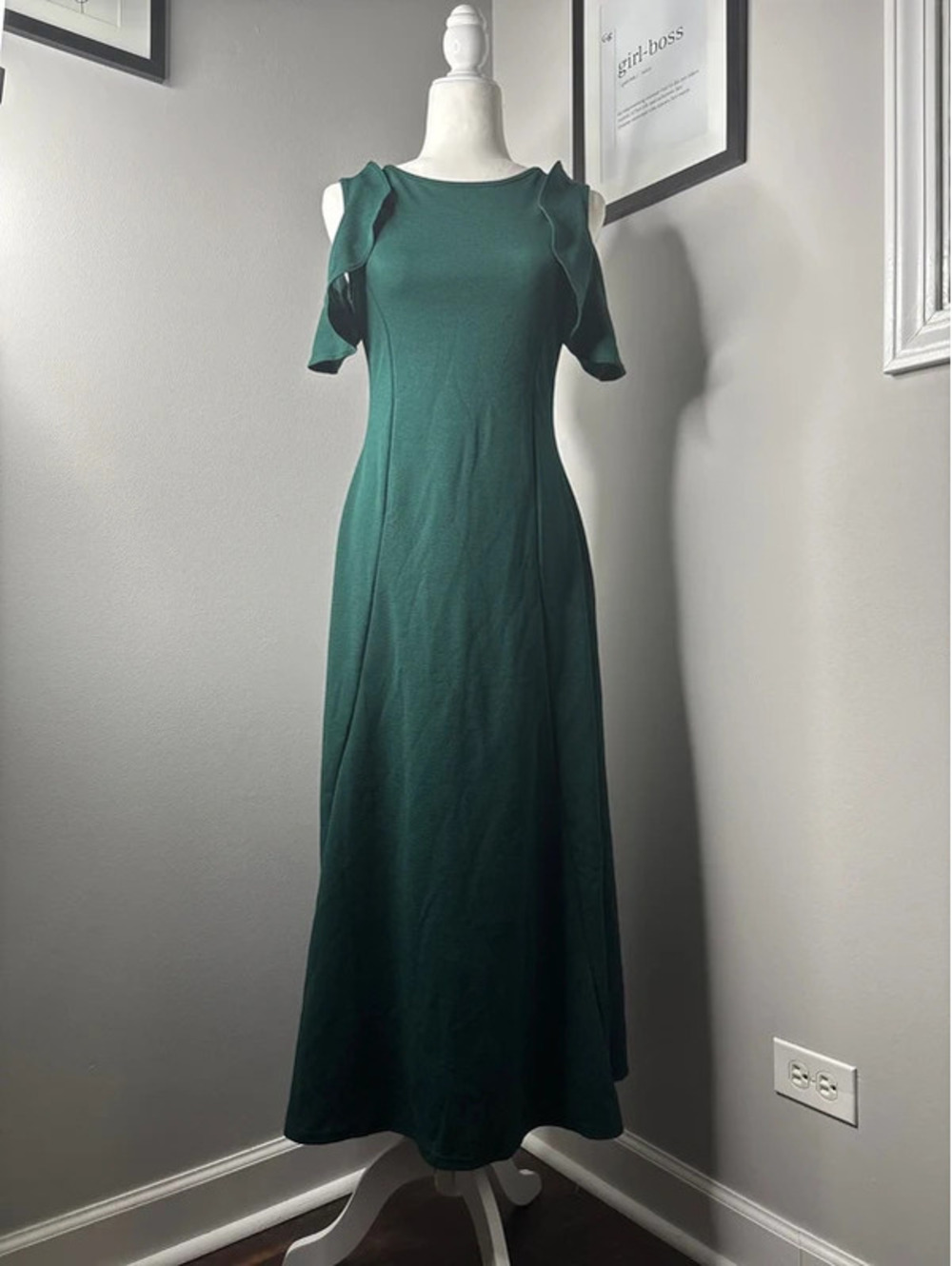 24seven dress size M nwt